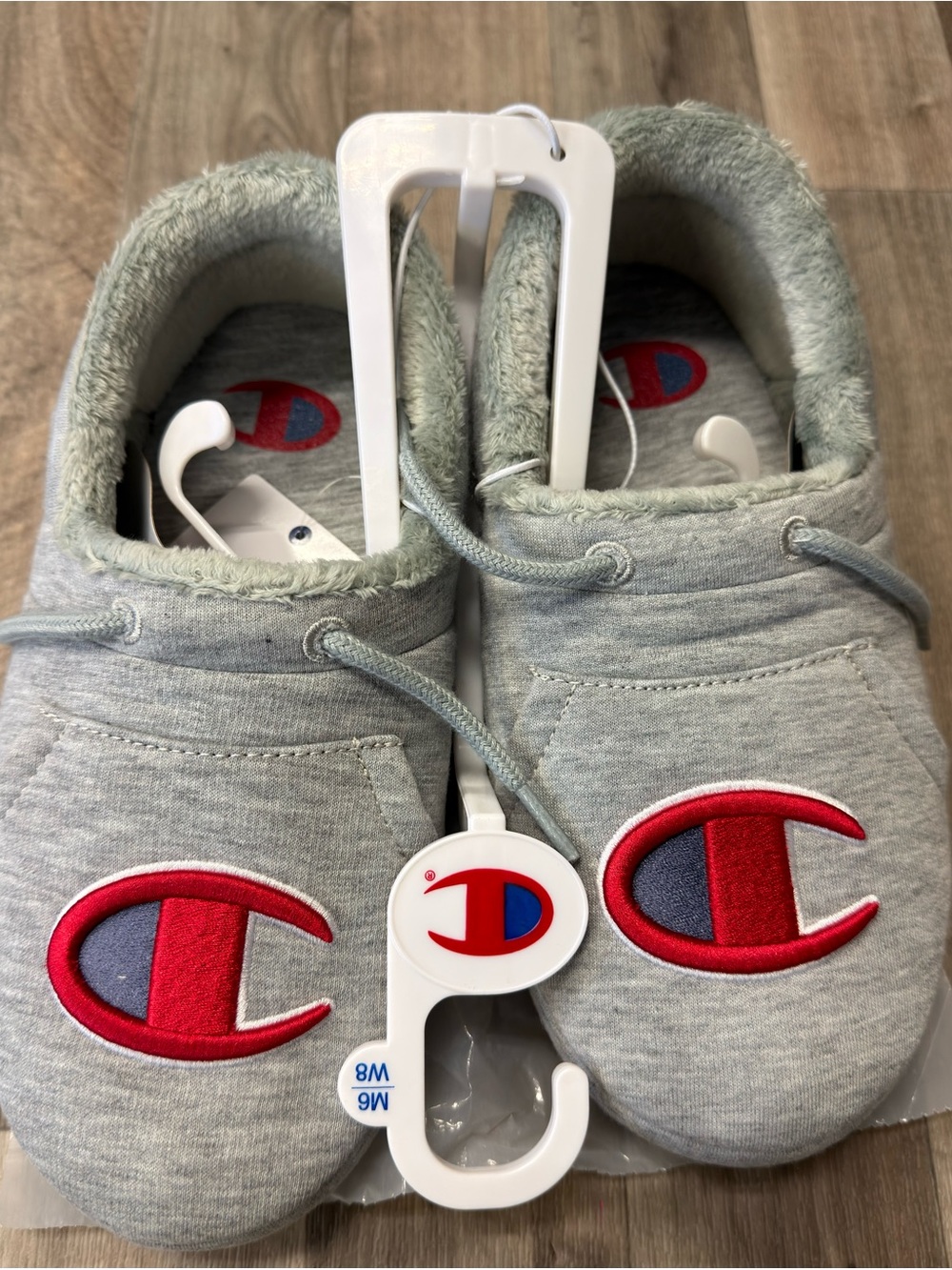 Champion University 25 Slippers Gray Plush Lined House Shoes NWT Men 6 Women’s 8 - Picture 4 of 8